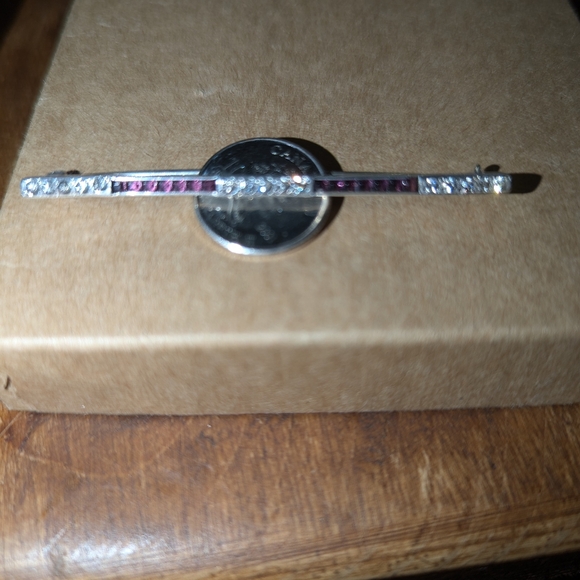 Sterling Silver Amethyst Pin / Brooche - Picture 5 of 5